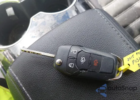 2015 Ford Fusion Se z USA, uszkodzony, nr VIN 1FA6P0H77F5122055